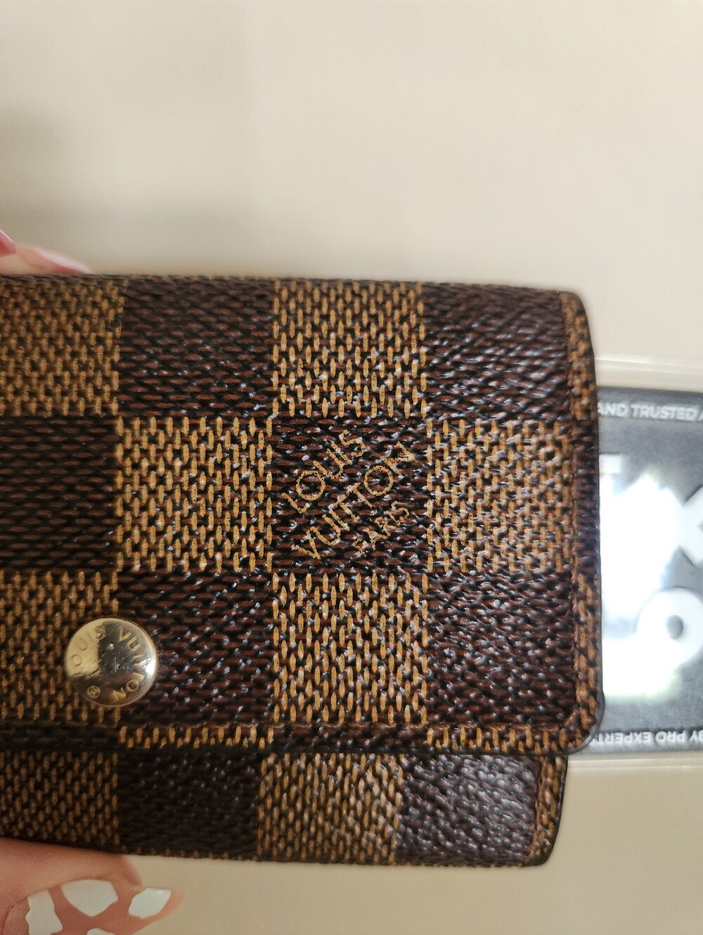 Louis Vuitton Damier Ebene 6 Key Holder With Certificate Of Authenticity - Picture 6 of 12